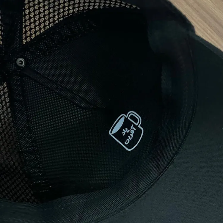کلاه کپ پاد آفرین مدل فرش ایرانی کد 633 جنس کتان طرح ساده مناسب بهار، تابستان، پاییز، زمستان