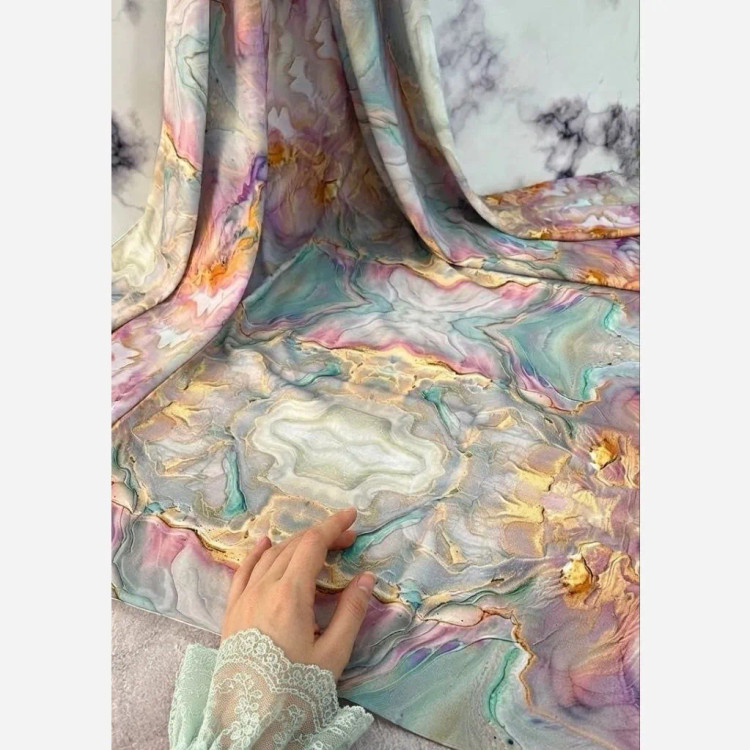 روسری نخی طرح نازلی قواره 110 دور چرخ دوز مزونی