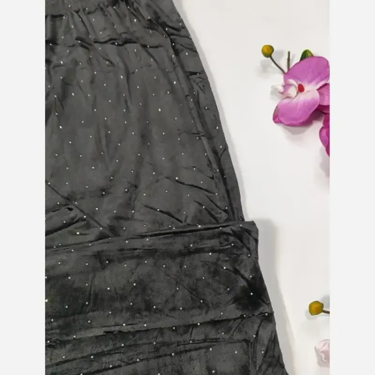 شلوار مخمل نگین دار وارداتی فری سایز مناسب سایز 38 تا 50 قد 100 سانت