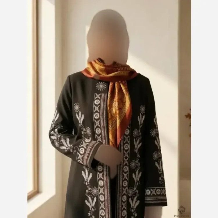 مانتو مزونی گلدوزی مدل گلسان مشکی پارچه مازراتی نخ توییست سایز بزرگ